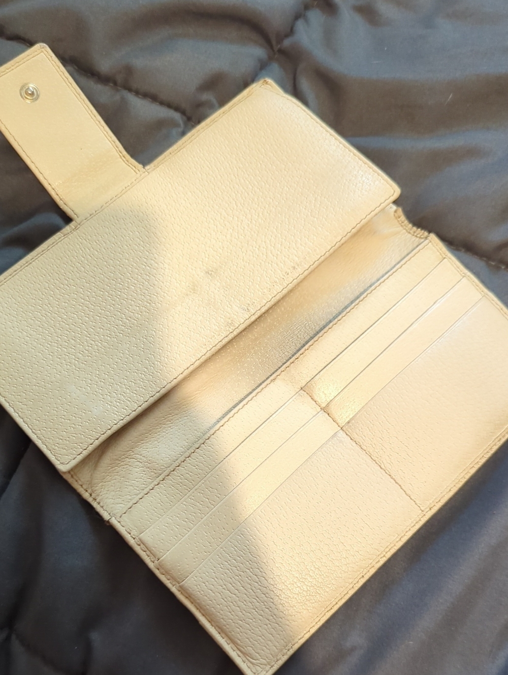 Authentic Gucci Abbey Monogram GG Long Wallet - Picture 3 of 6